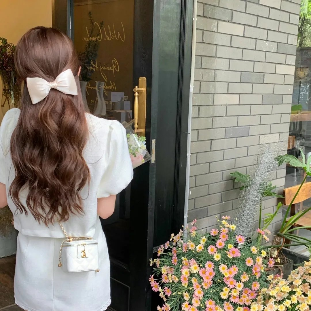 比基尼特工